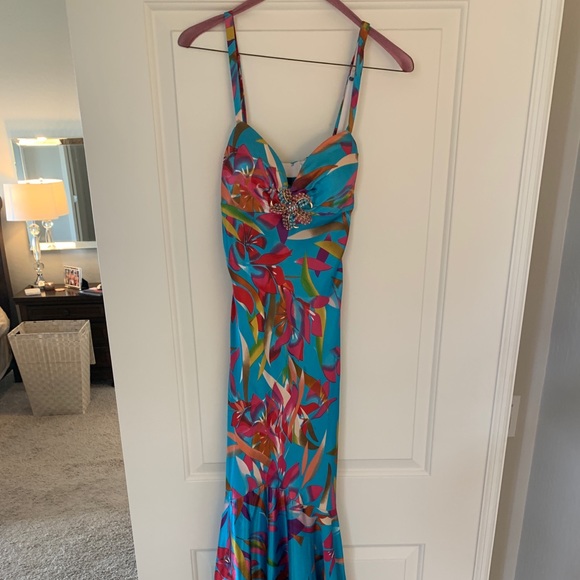 Caché Silk Mermaid Dress - Picture 5 of 7